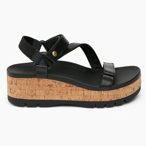 Reef Vista Higher Luna